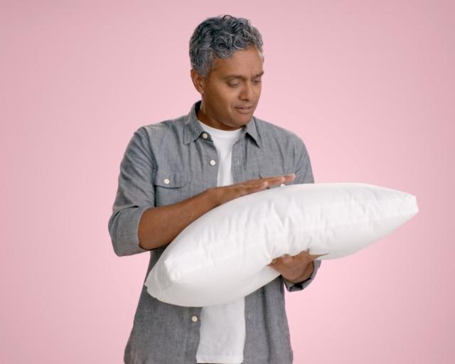 cloud pillow merchant video still 