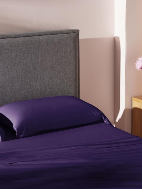 Deep Purple SoftStretch Sheet Set