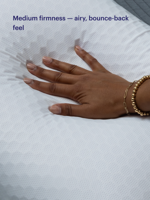 Hand press on Harmony pillow